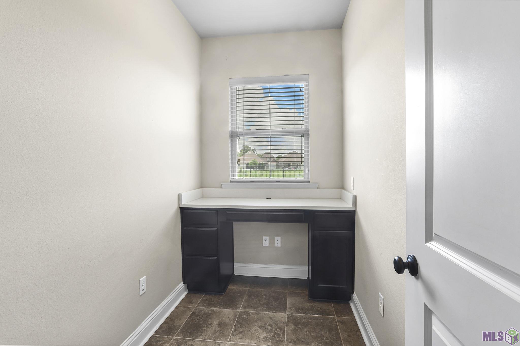17636 Waterloo Drive Baton Rouge, LA 70817 - Photo 6 of 10 Gallery Image 6