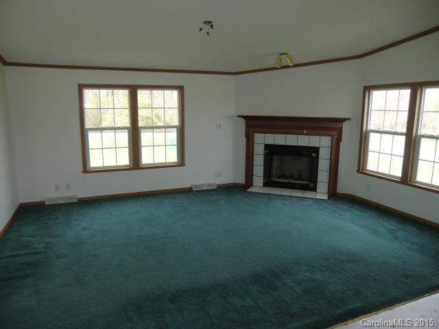 323 Lindsey Farm Road Stony Point, NC 28678 - Photo 4 of 12 Gallery Image 4
