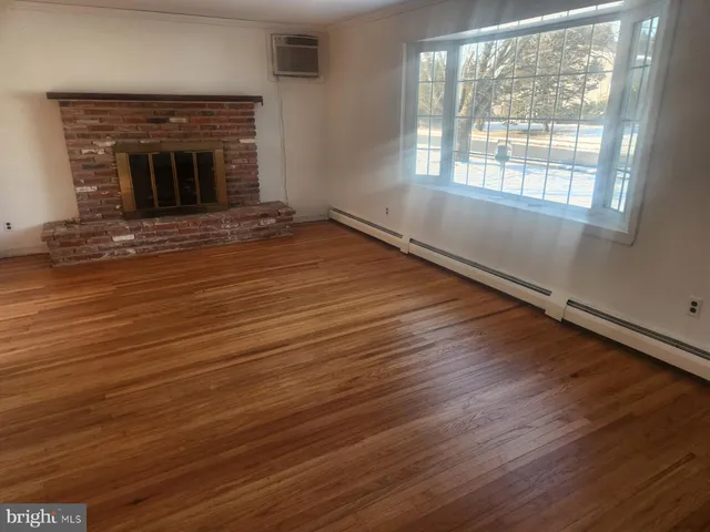 $469,900 | 1019 Dick Avenue, Warminster, PA 18974