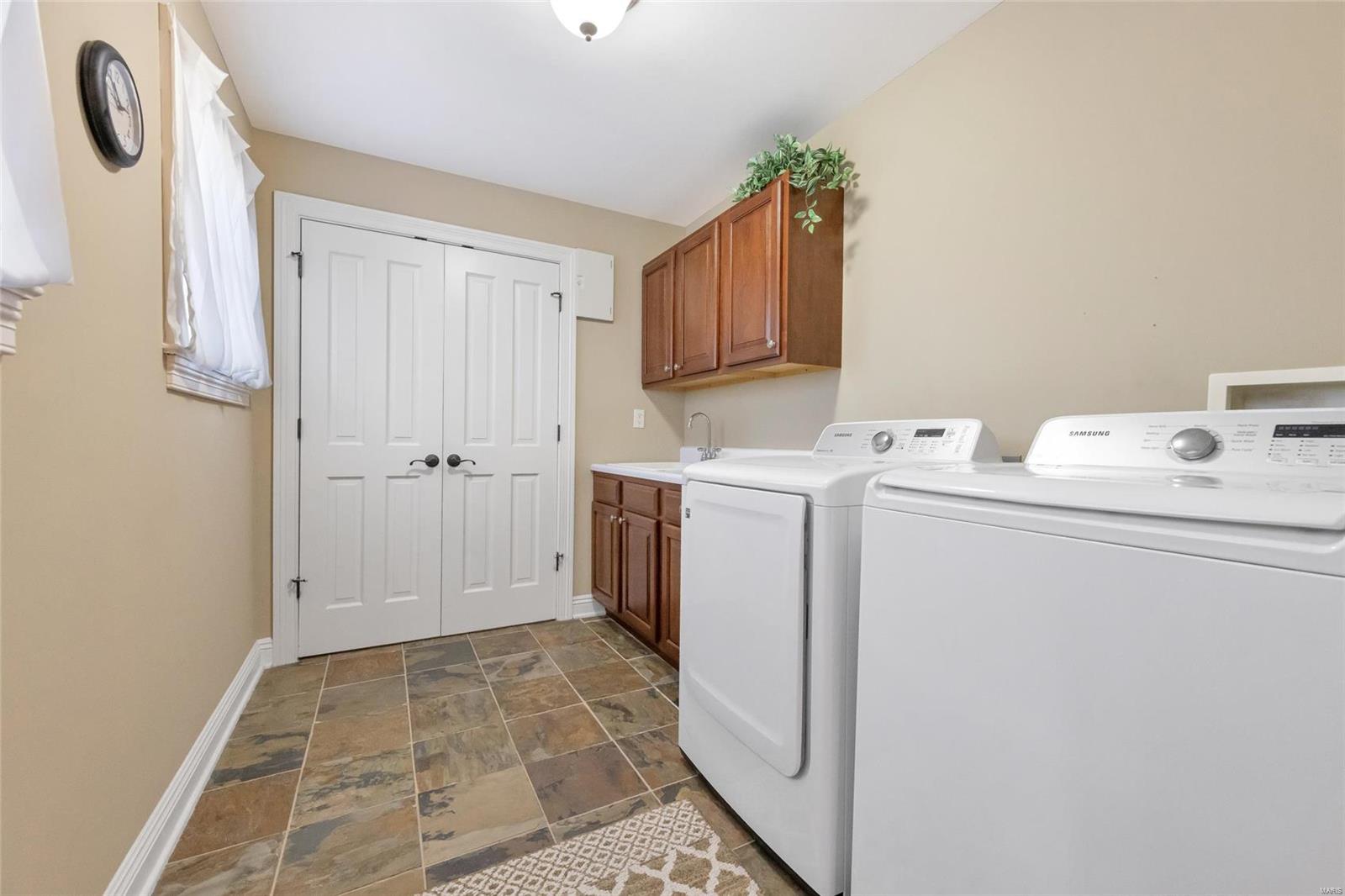 12420 Rott Road, Unit 2D Sunset Hills, MO 63127 - Photo 15 of 26 Gallery Image 15