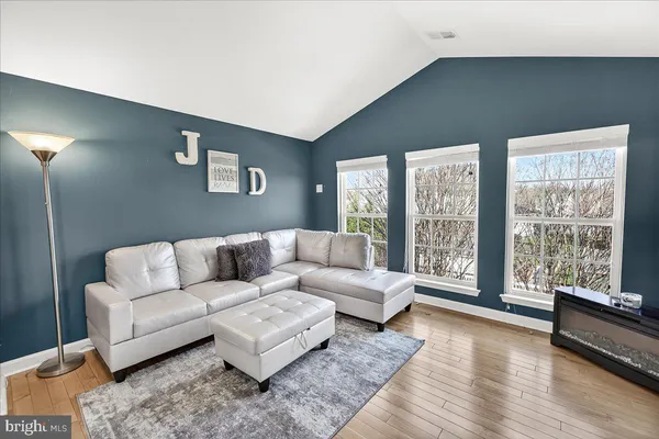 $655,000 | 18250 Misty Acres Drive, Hagerstown, MD 21740