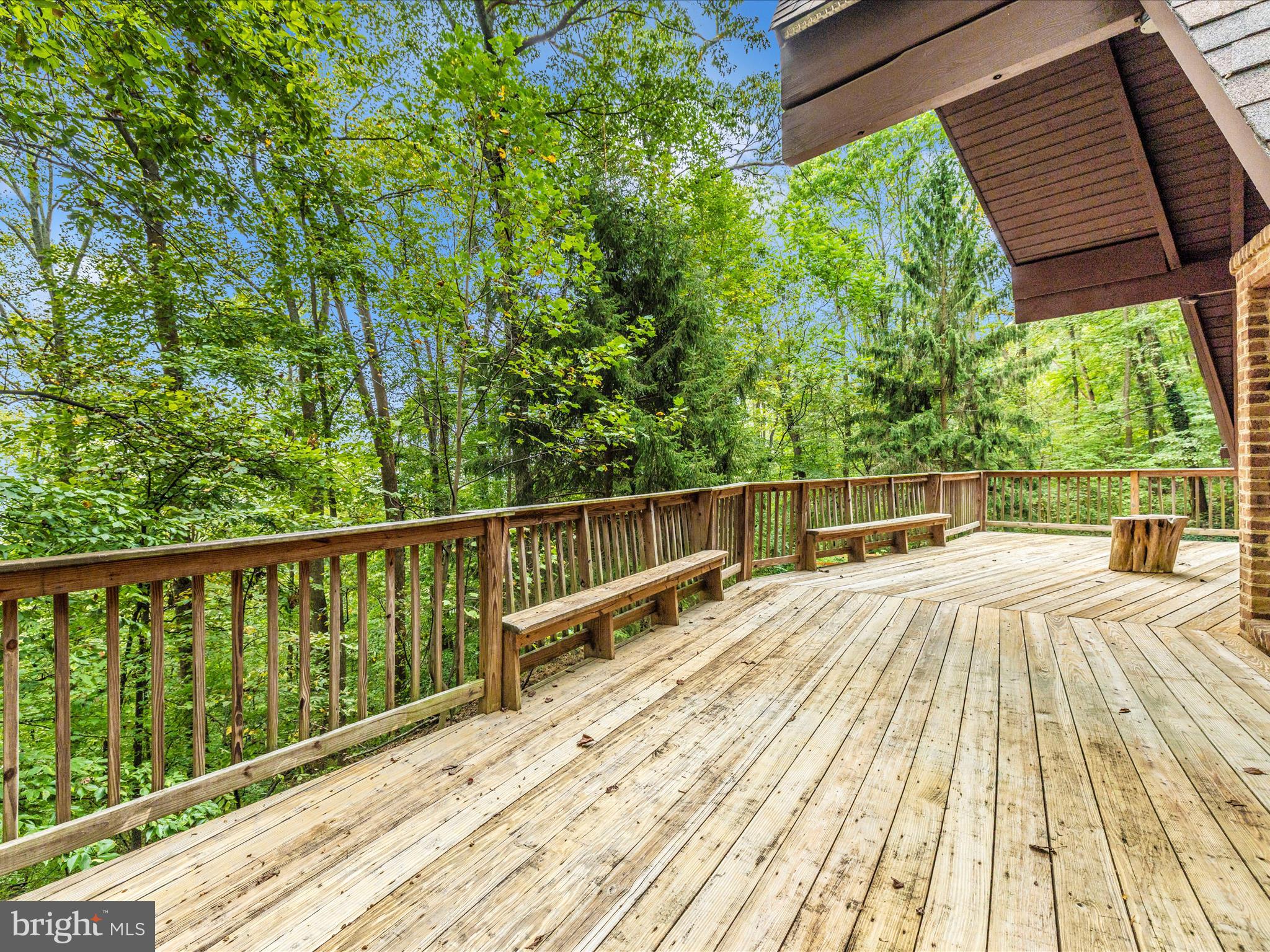 6838 Mountain Church Road Middletown, MD 21769 - Photo 3 of 55 a view of balcony with wooden floor and fence