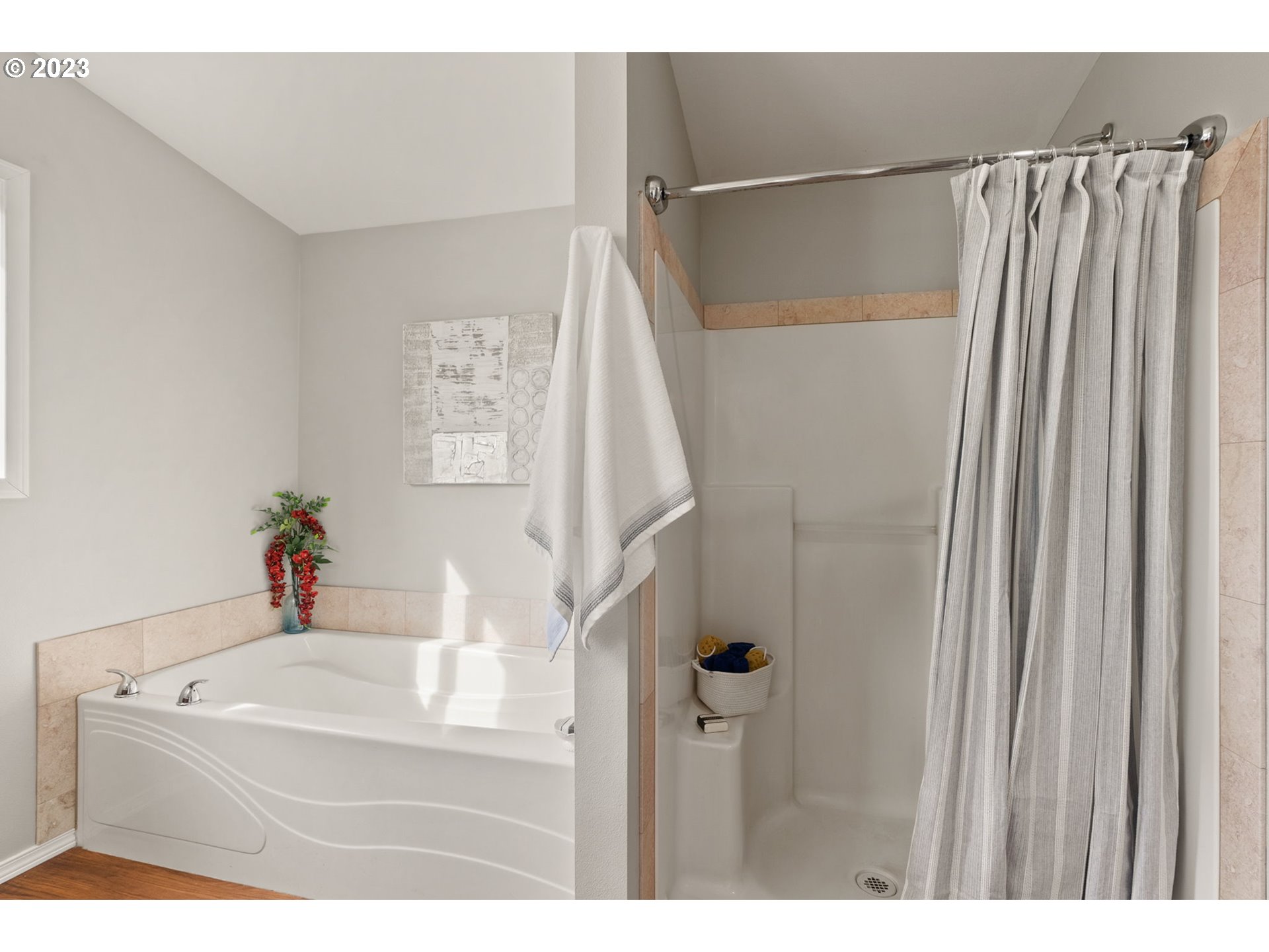 31170 Southwest Firdale Road Cornelius, OR 97113 - Photo 18 of 46 a bathroom with a bathtub and a shower
