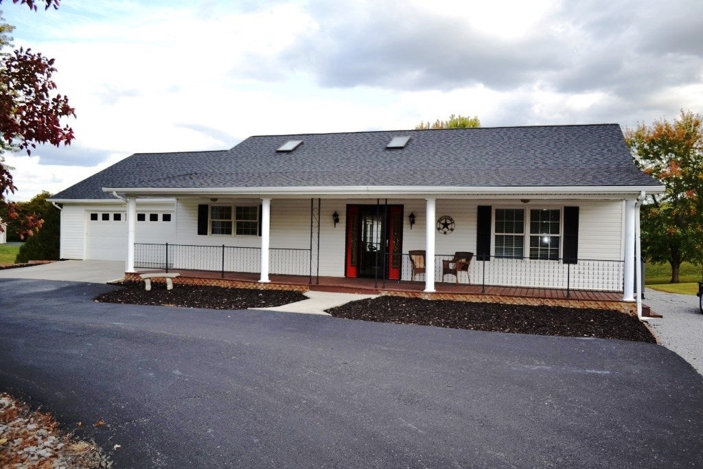 951 Country View Road Rural Retreat, VA 24368 - Photo 40 of 40 Gallery Image 40