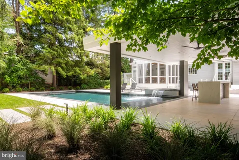 $2,995,000 | 6130 Ramshorn Drive, McLean, VA 22101