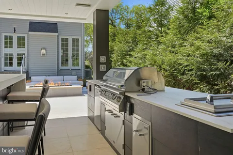 $2,995,000 | 6130 Ramshorn Drive, McLean, VA 22101