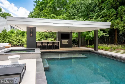 $2,995,000 | 6130 Ramshorn Drive, McLean, VA 22101