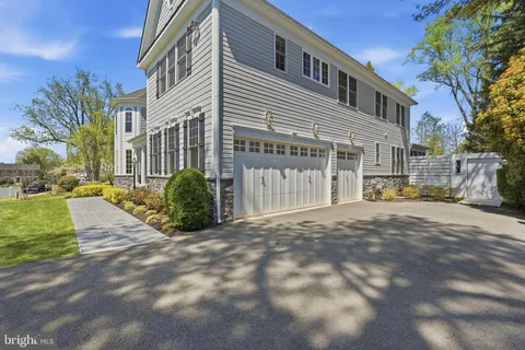 $2,995,000 | 6130 Ramshorn Drive, McLean, VA 22101