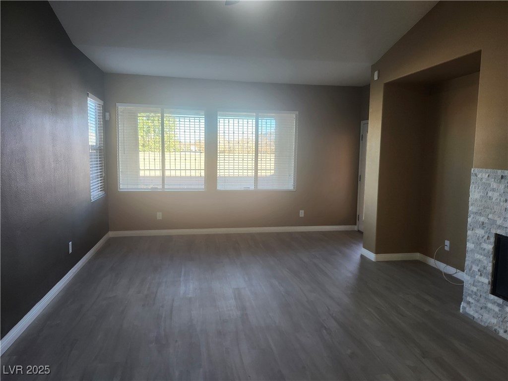 5154 Walbrook Lane Las Vegas, NV 89148 - Photo 12 of 32