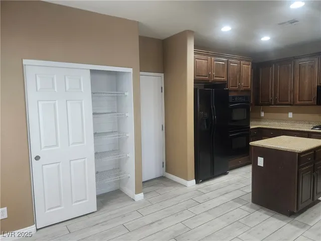 $2,455 | 5154 Walbrook Lane, Las Vegas, NV 89148