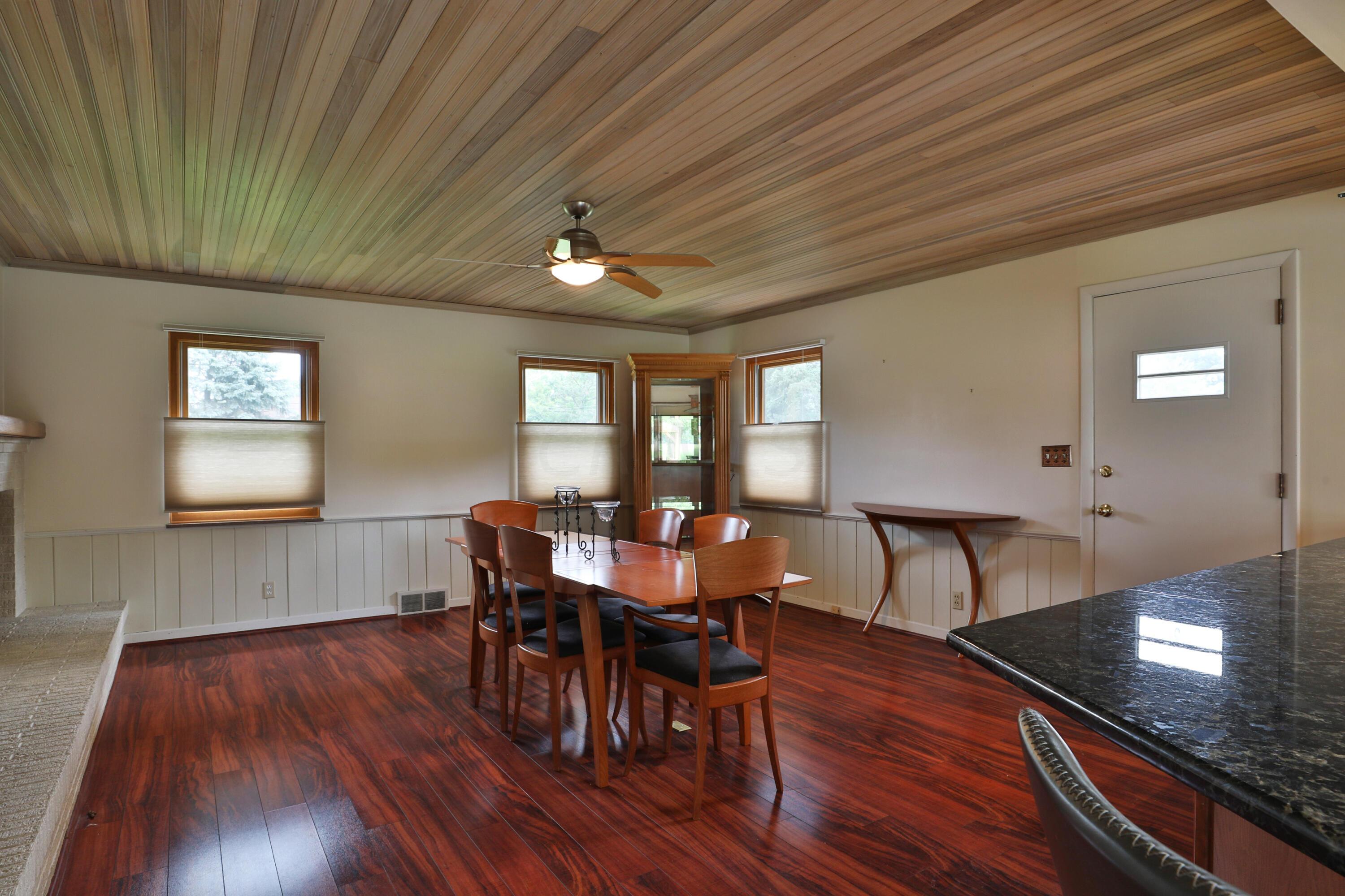 5925 Sinclair Road Columbus, OH 43229 - Photo 20 of 60 5925-Sinclair-18