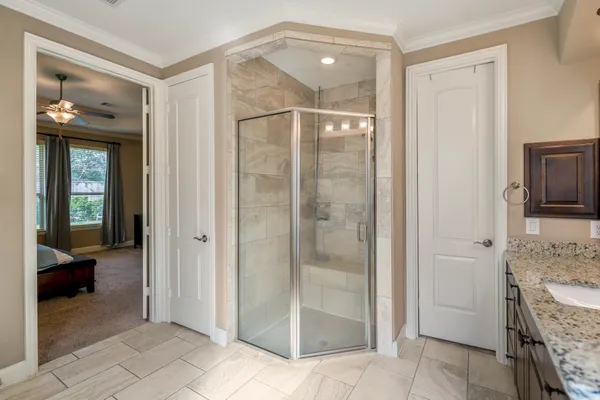 $560,000 | 6815 Cottonwood Crest Lane, Katy, TX 77493