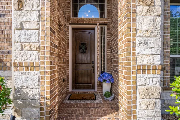 $560,000 | 6815 Cottonwood Crest Lane, Katy, TX 77493