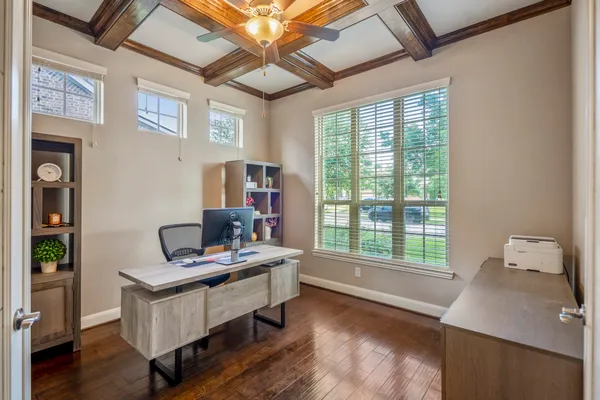 $560,000 | 6815 Cottonwood Crest Lane, Katy, TX 77493