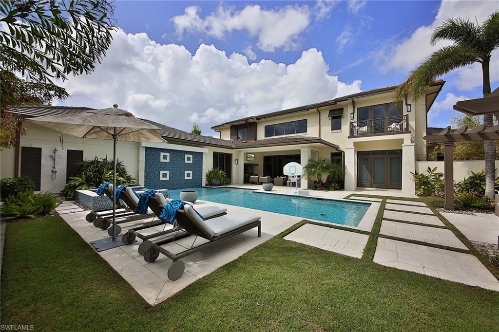 3400 Crayton Road Naples, FL 34103 - Photo 1 of 25 Gallery Image 1
