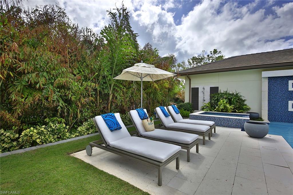 3400 Crayton Road Naples, FL 34103 - Photo 20 of 25 Gallery Image 20