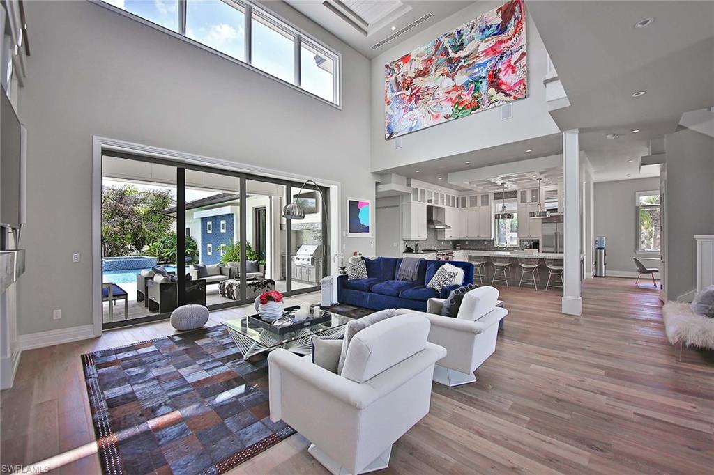 3400 Crayton Road Naples, FL 34103 - Photo 2 of 25 Gallery Image 2