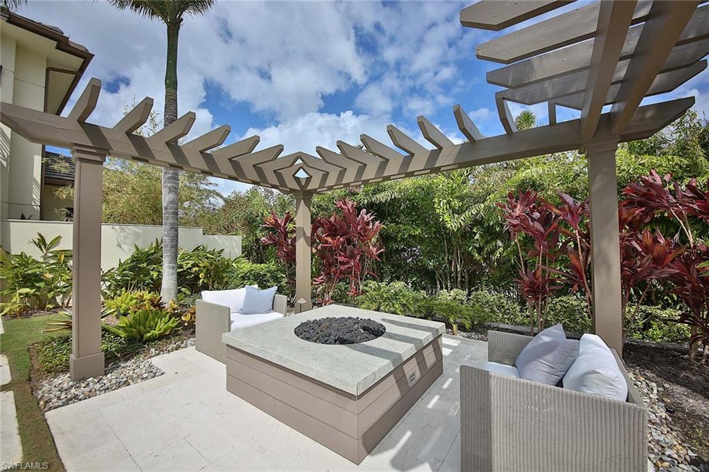 3400 Crayton Road Naples, FL 34103 - Photo 23 of 25 Gallery Image 23