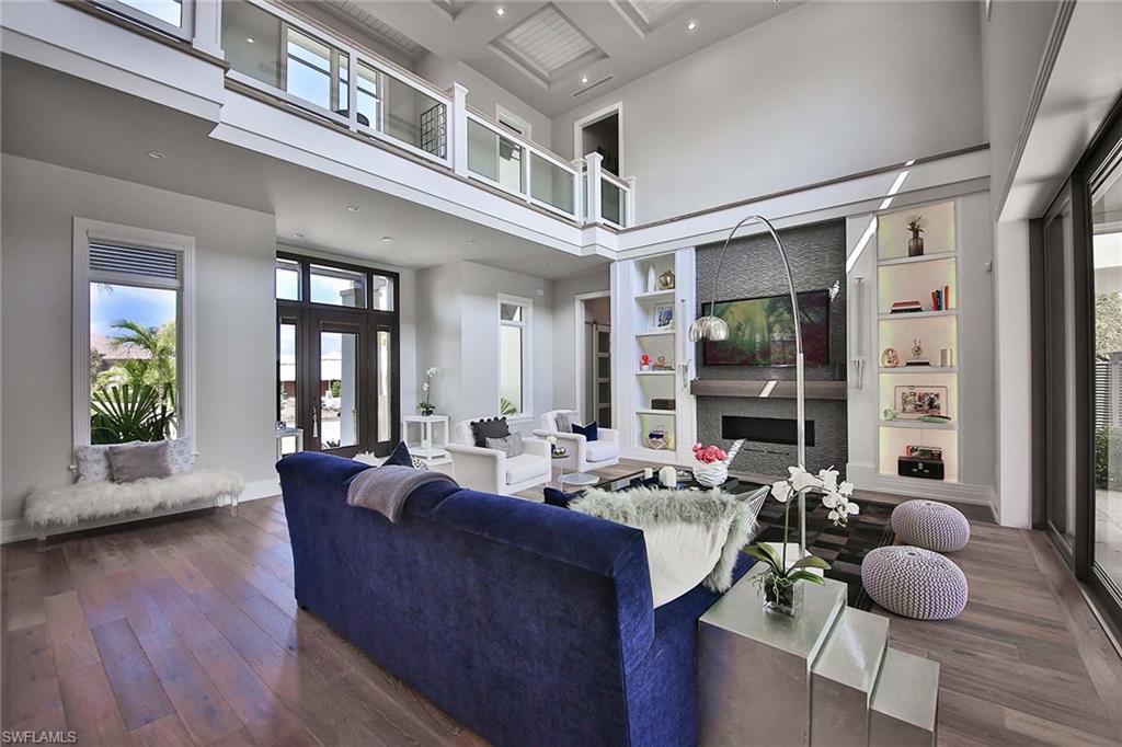 3400 Crayton Road Naples, FL 34103 - Photo 3 of 25 Gallery Image 3