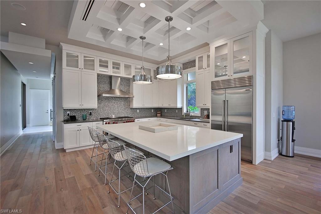 3400 Crayton Road Naples, FL 34103 - Photo 5 of 25 Gallery Image 5