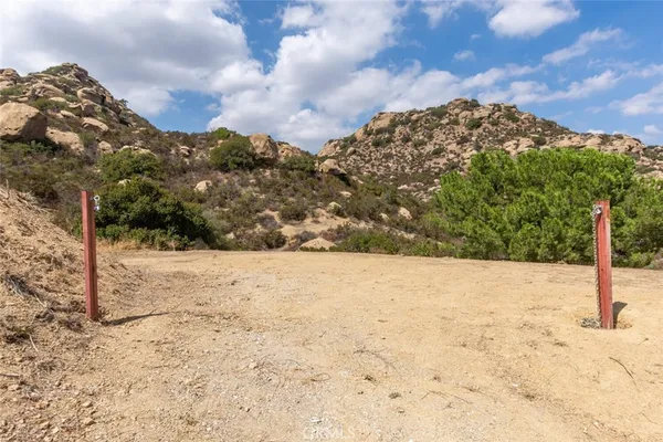 $250,000 | 7815 Mesa Drive, Simi Valley, CA 93063