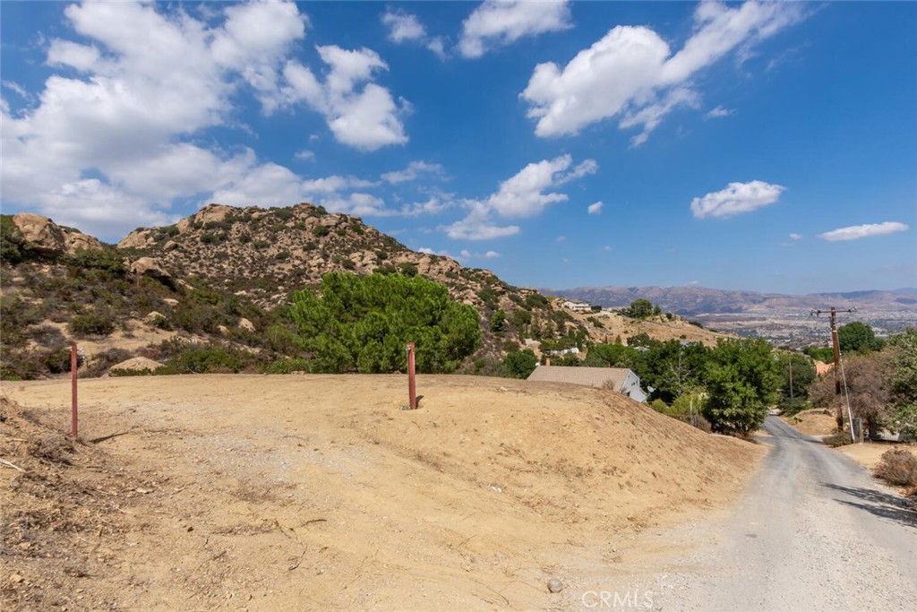 7815 Mesa Drive Simi Valley, CA 93063 - Photo 10 of 25