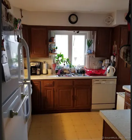 $599,999 | 179 Highway 81, Killingworth, CT 06419