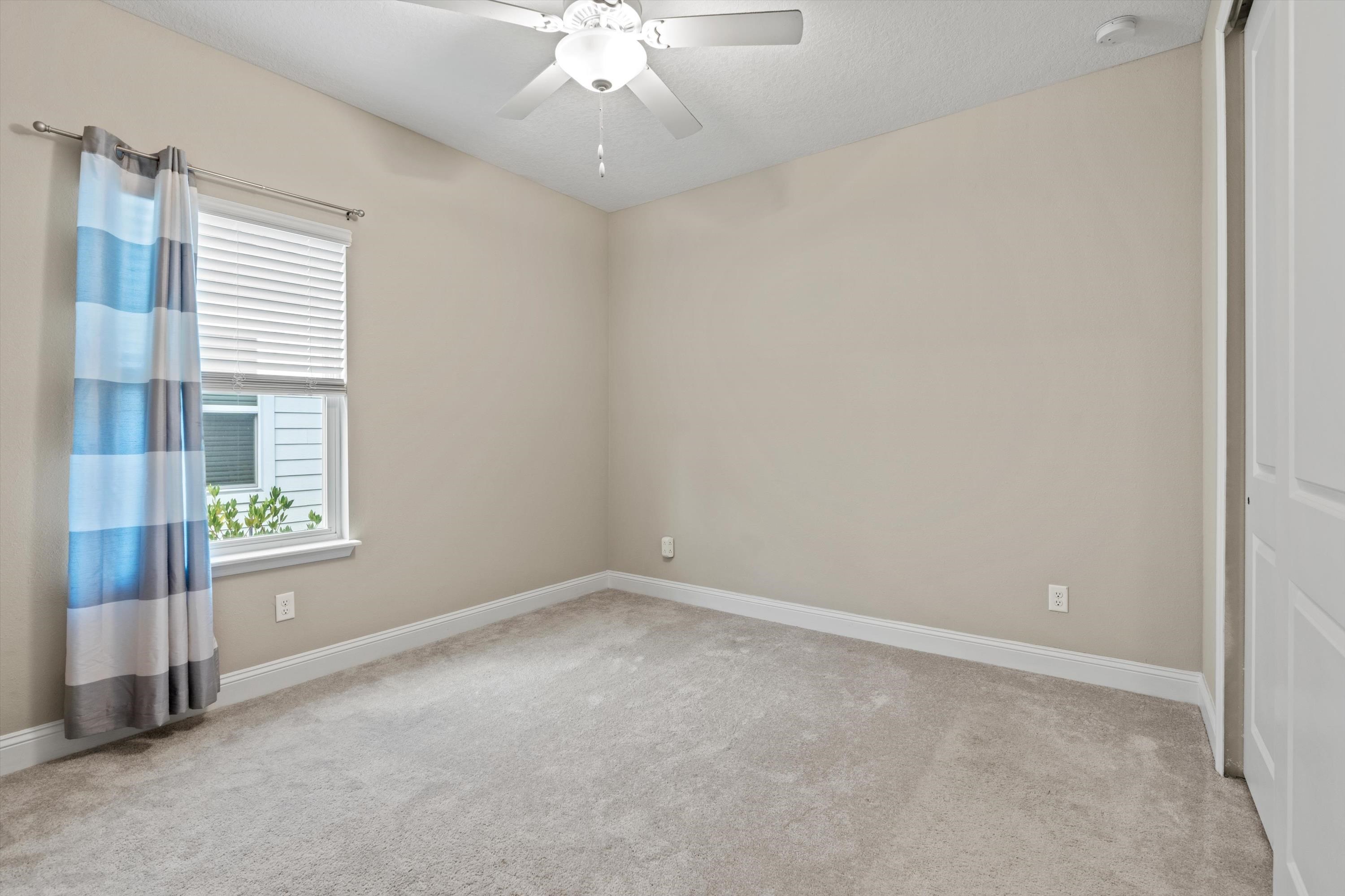 366 Varner Way St. Augustine, FL 32092 - Photo 26 of 50 an empty room with a window
