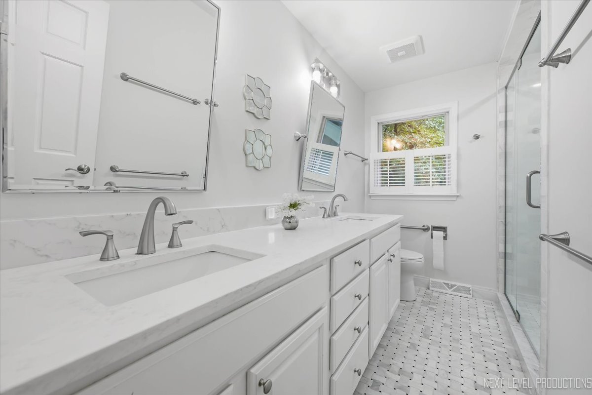 36W584 Wild Rose Road St. Charles, IL 60174 - Photo 20 of 58 Gallery Image 20