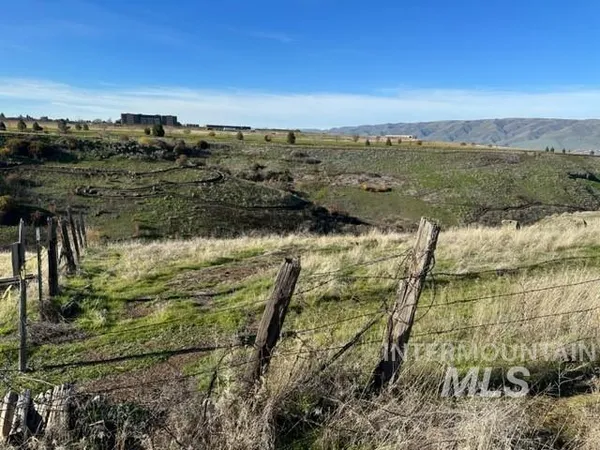 $5,400,000 | 0 15th & Expedition Way/lindsay Creek, Lewiston, ID 83501