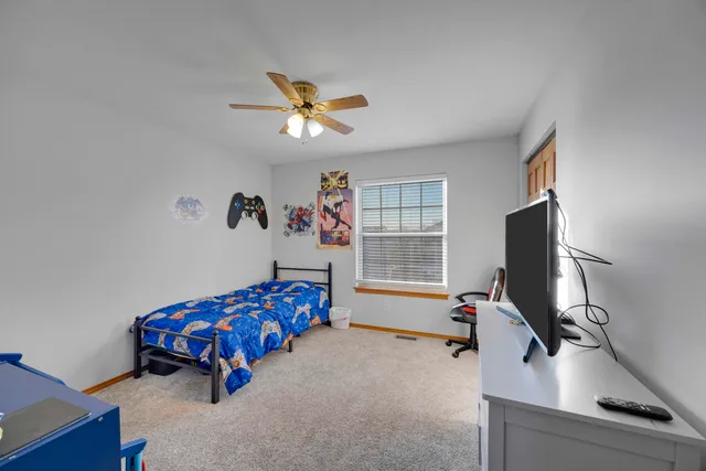 $349,900 | 822 Seminole Drive, Lowell, IN 46356