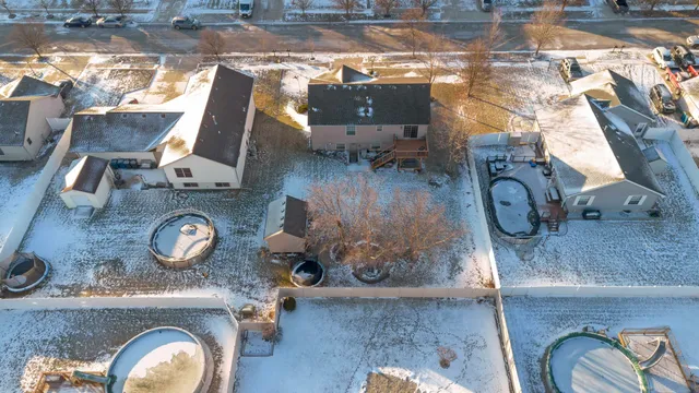 $349,900 | 822 Seminole Drive, Lowell, IN 46356