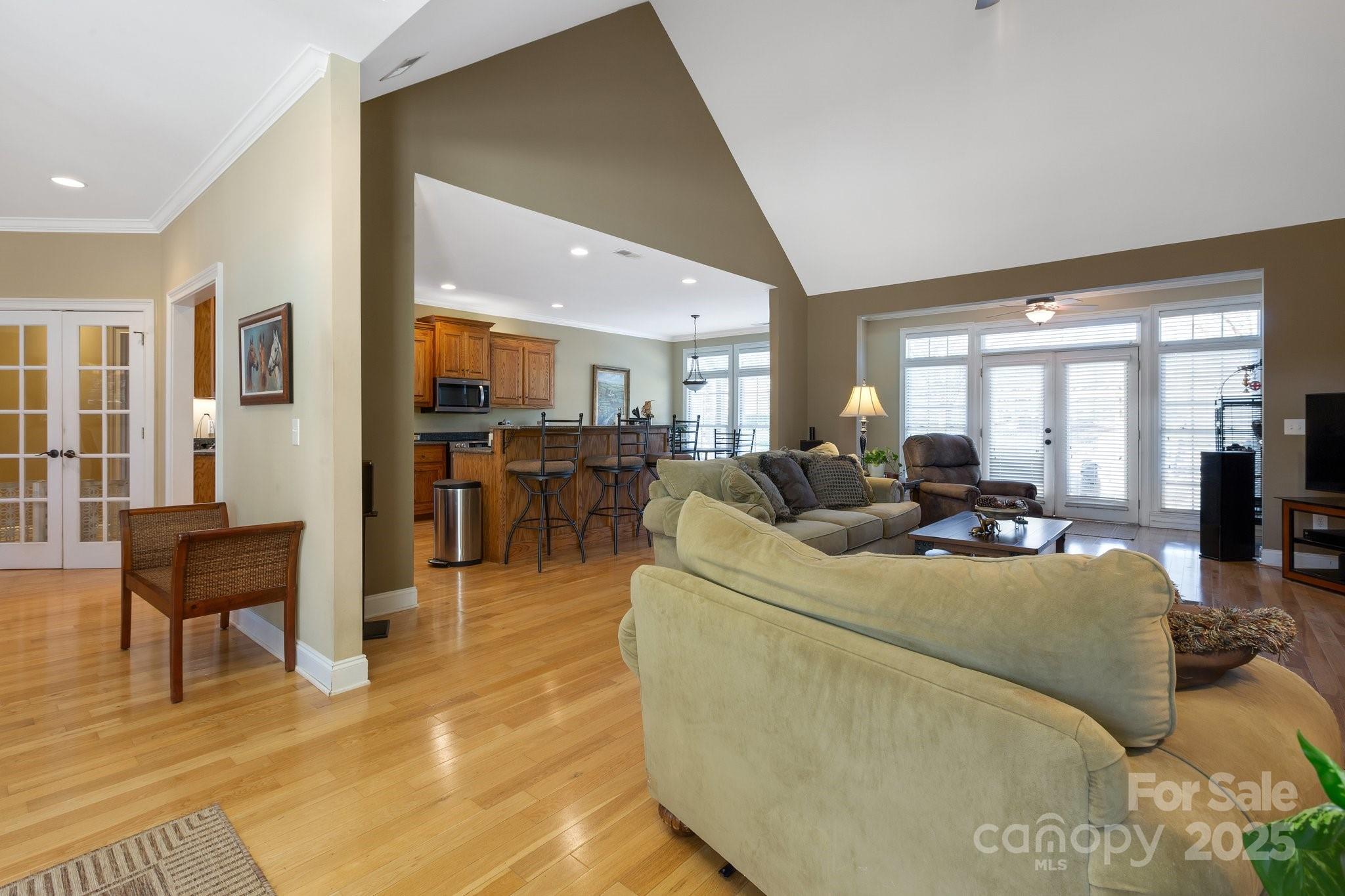 1188 South Barton Road Taylors, SC 29687 - Photo 12 of 48 Gallery Image 12
