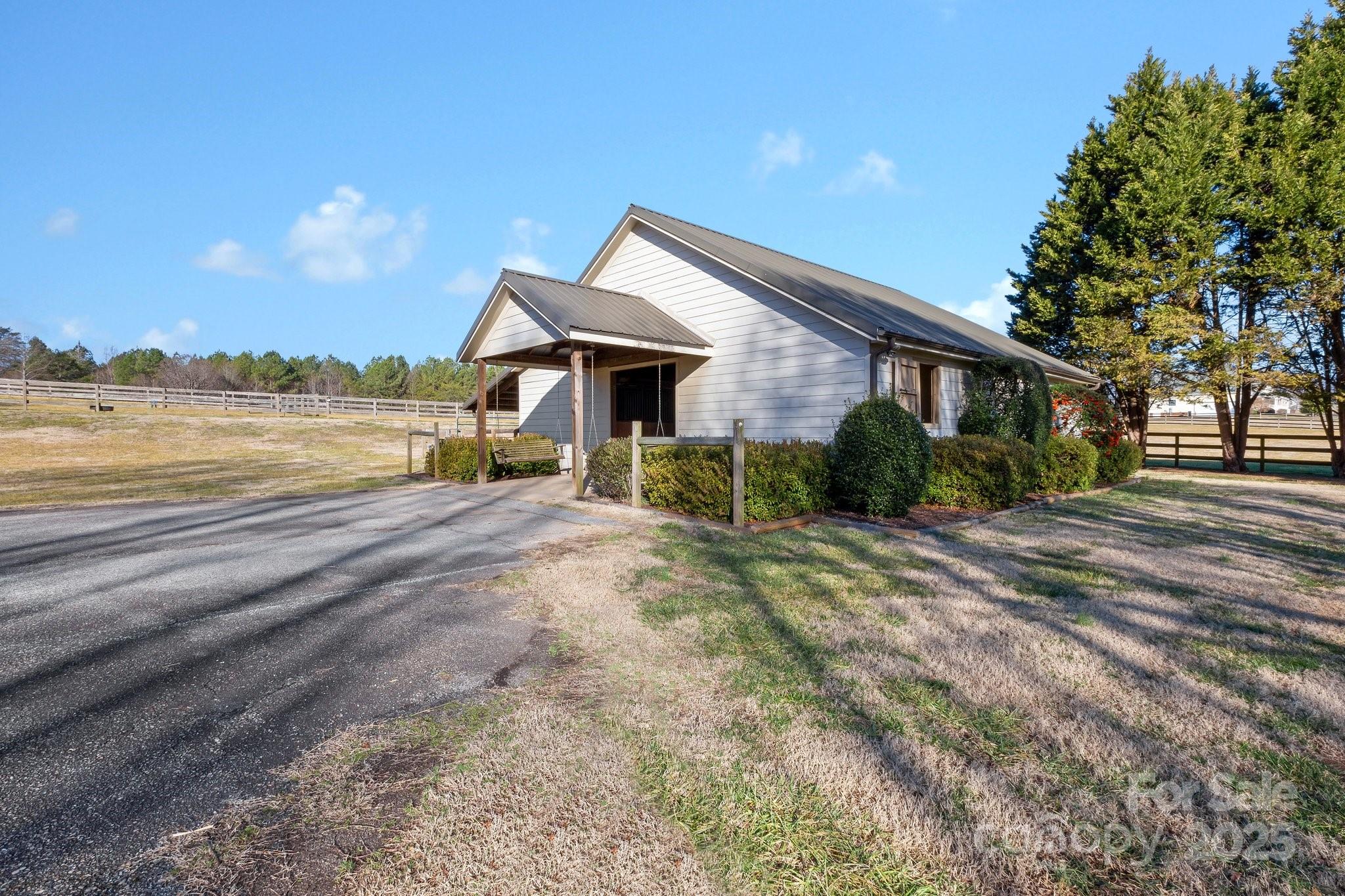 1188 South Barton Road Taylors, SC 29687 - Photo 45 of 48 Gallery Image 45