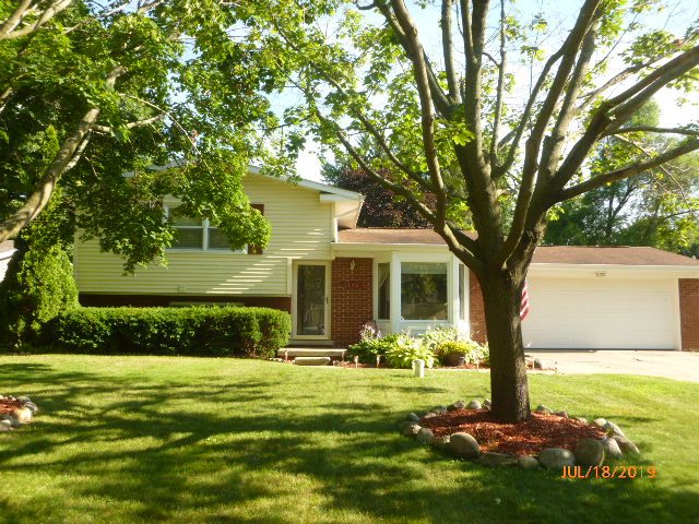 1336 Williamsburg Road Flint, MI 48507 - Photo 21 of 21 31387954-20.JPG