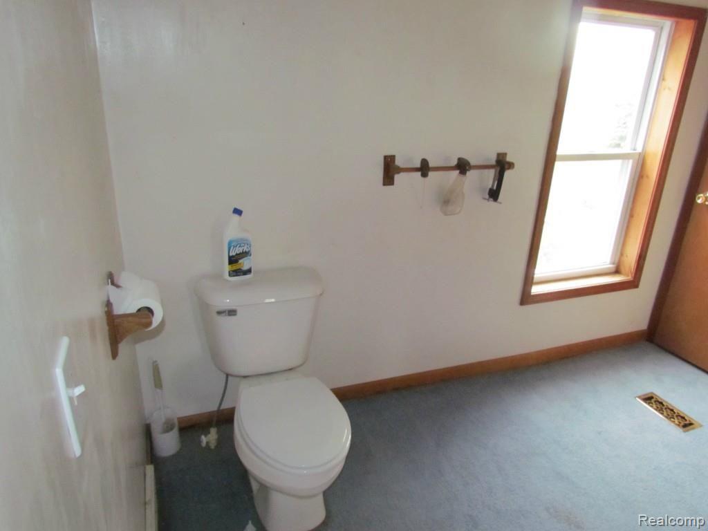 1275 East Snover Road Deckerville, MI 48427 - Photo 8 of 11