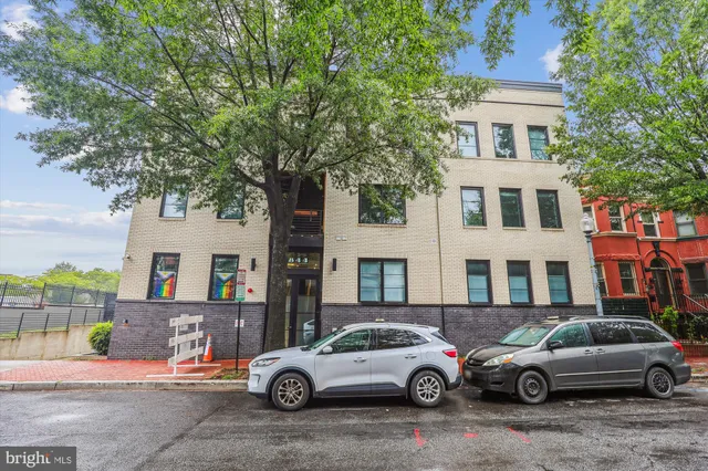$4,900 | 1844 3rd Street Northwest, Unit 303, Washington, DC 20001