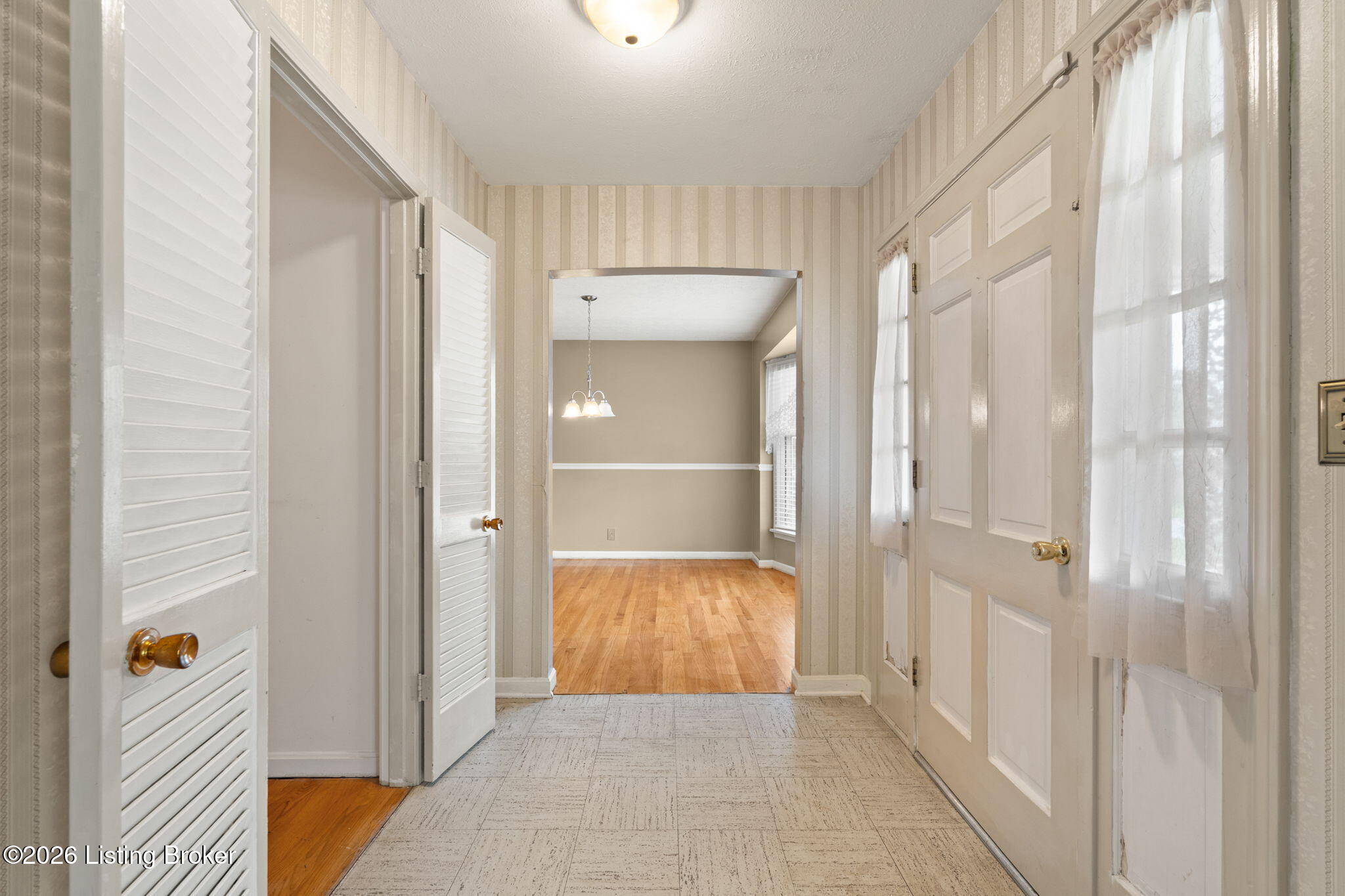 6502 Hollow Tree Road Louisville, KY 40228 - Photo 29 of 63 29-29-6502 Hollow Tree Rd-31