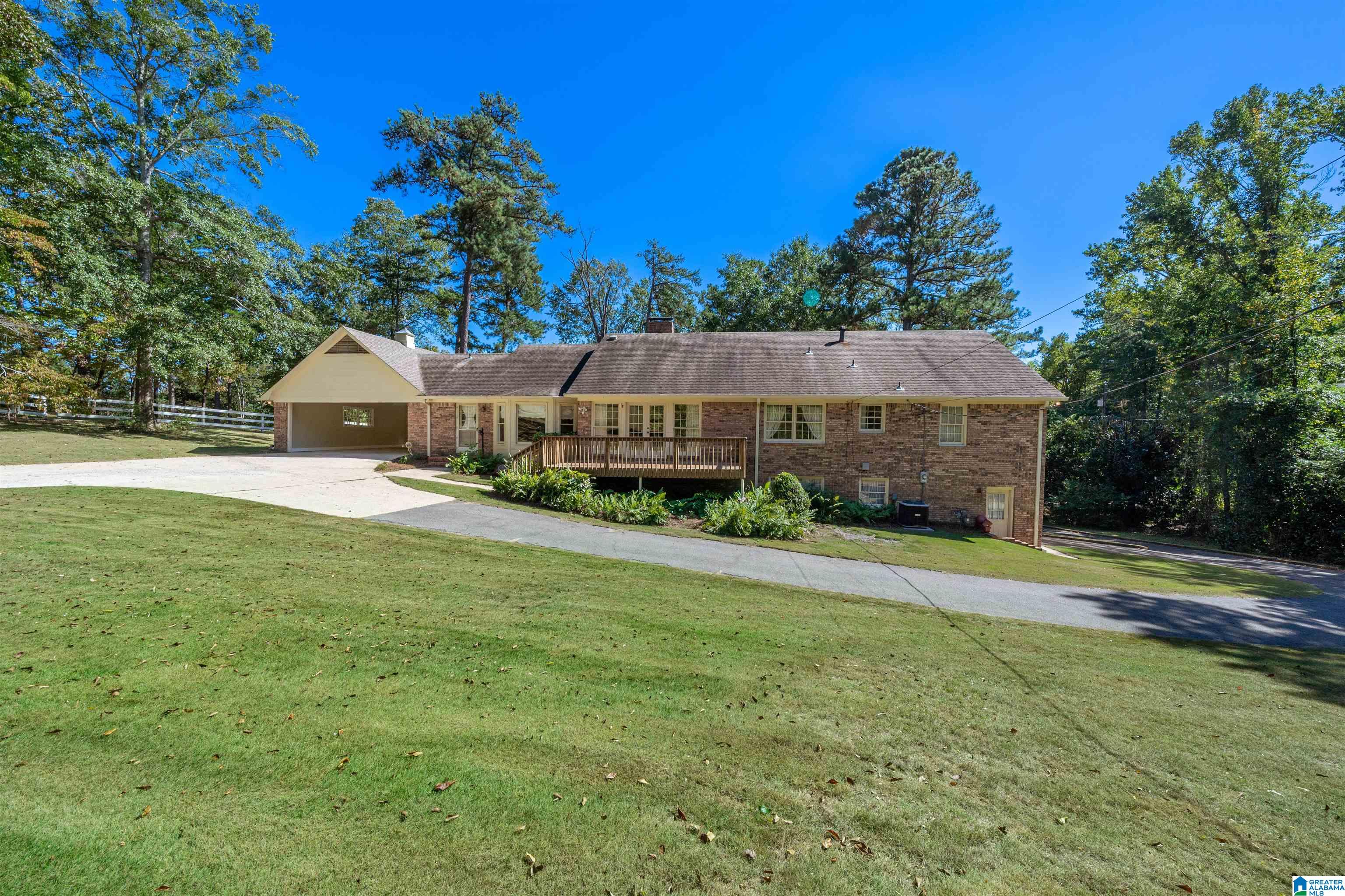 916 Hitching Post Lane Birmingham, AL 35210 - Photo 4 of 50