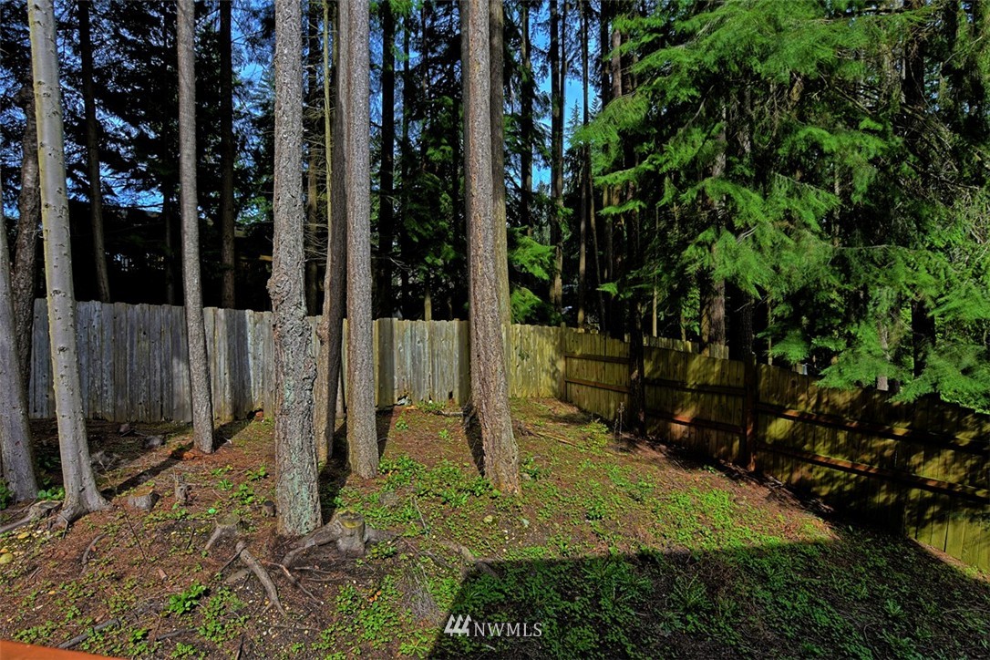 17326 Meadowdale Beach Road Edmonds, WA 98026 - Photo 16 of 20 Gallery Image 16