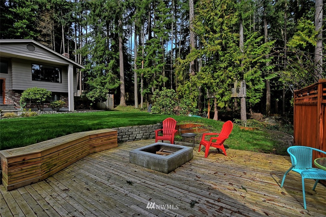 17326 Meadowdale Beach Road Edmonds, WA 98026 - Photo 17 of 20 Gallery Image 17