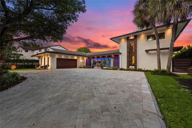 $47,000 | 1025 Diplomat Parkway, Hollywood, FL 33019