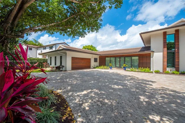 $47,000 | 1025 Diplomat Parkway, Hollywood, FL 33019