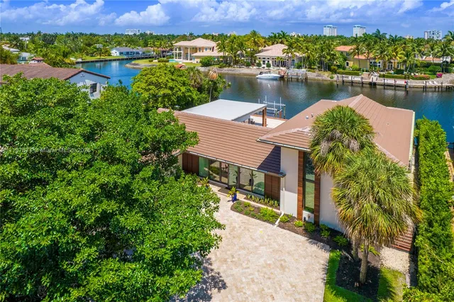 $47,000 | 1025 Diplomat Parkway, Hollywood, FL 33019