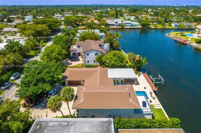 $47,000 | 1025 Diplomat Parkway, Hollywood, FL 33019