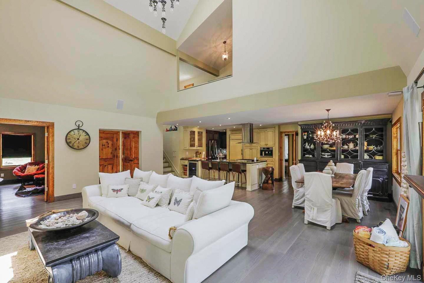 1366 Scuttle Hole Road Water Mill, NY 11976 - Photo 5 of 13