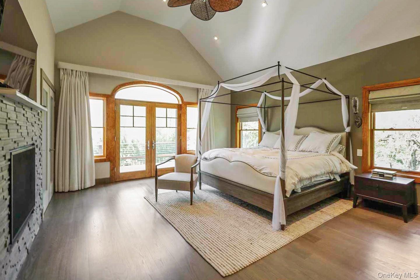 1366 Scuttle Hole Road Water Mill, NY 11976 - Photo 8 of 13