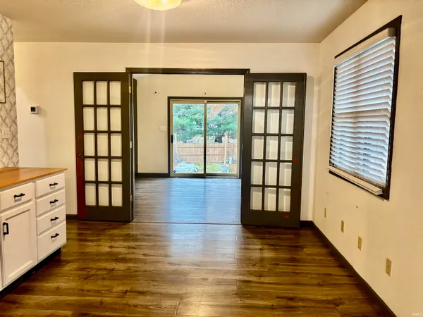 $362,000 | 304 Georgian Lane, Logansport, IN 46947