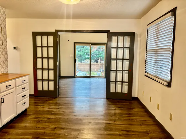 $367,000 | 304 Georgian Lane, Logansport, IN 46947