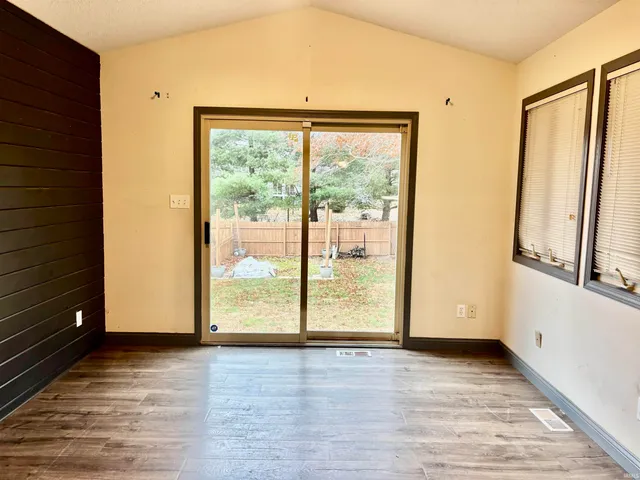 $367,000 | 304 Georgian Lane, Logansport, IN 46947